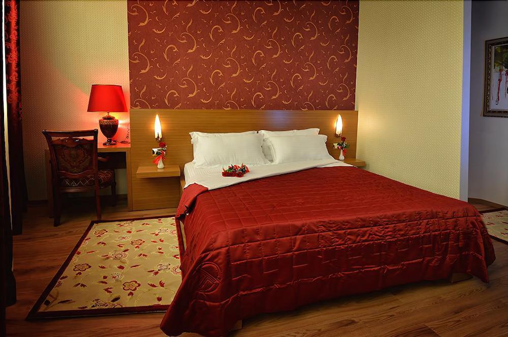 Hotel Austria Tiranë Eksteriør bilde