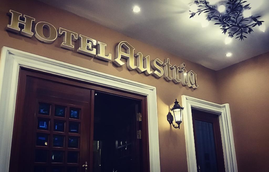 Hotel Austria Tiranë Eksteriør bilde