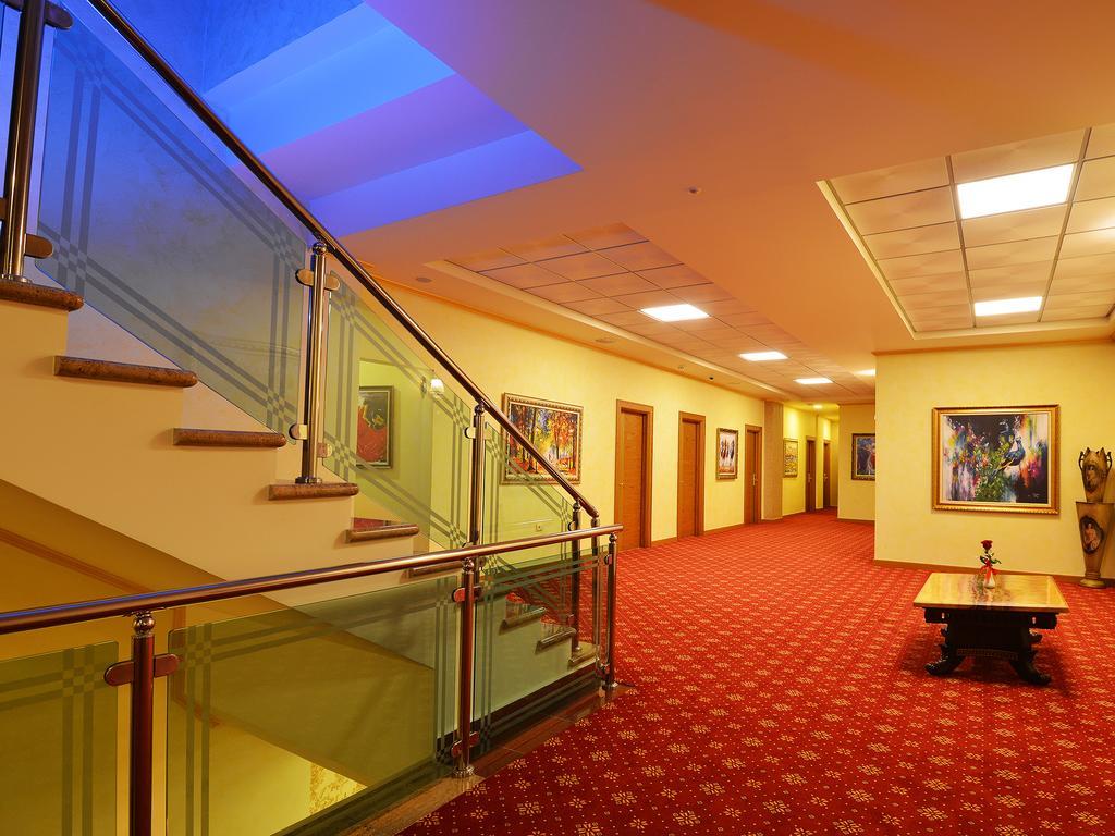 Hotel Austria Tiranë Eksteriør bilde