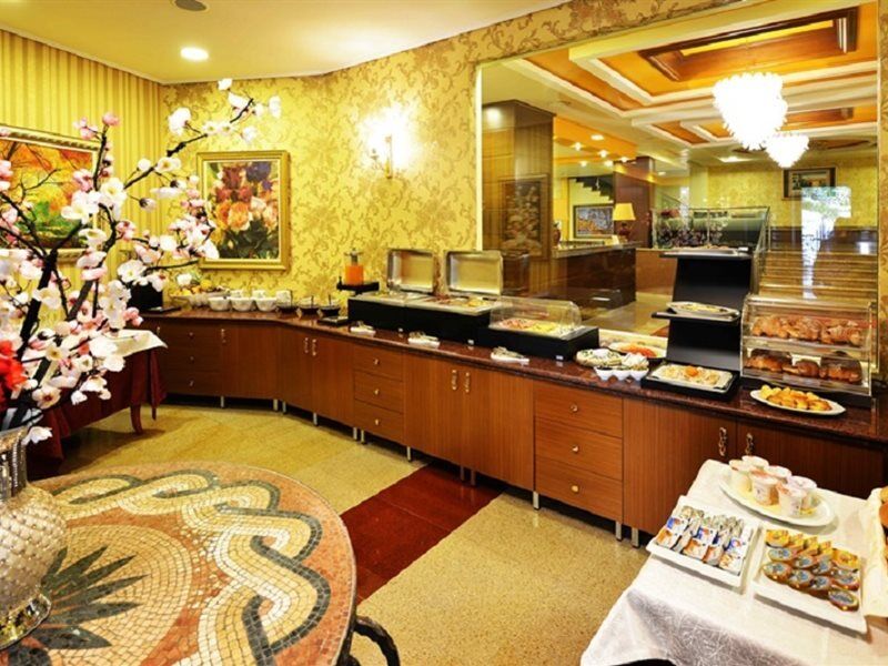 Hotel Austria Tiranë Eksteriør bilde