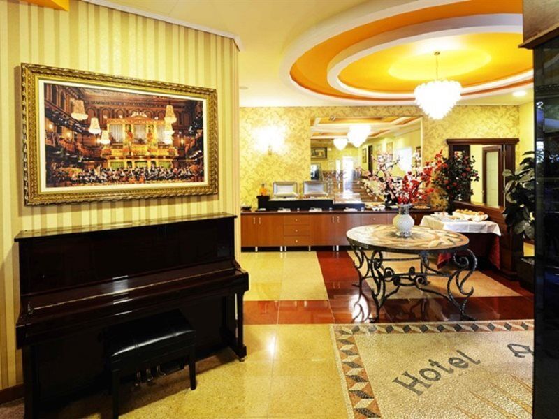 Hotel Austria Tiranë Eksteriør bilde